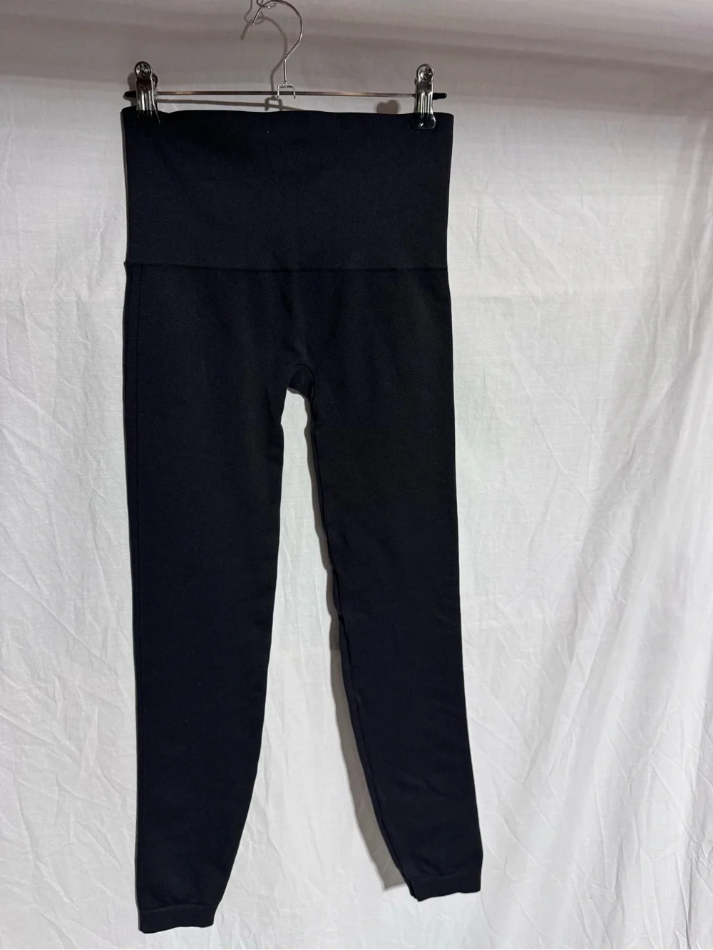 Spanx black fitted leggings Size Small